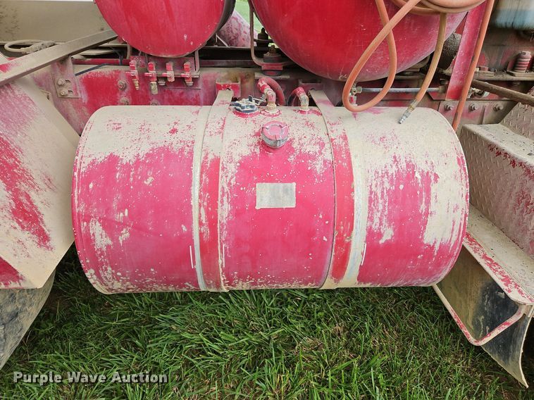 image for item OJ9811 2001 Terex  Advance  ready mix truck