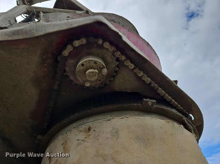 image for item OJ9811 2001 Terex  Advance  ready mix truck