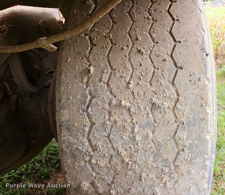 image for item OJ9811 2001 Terex  Advance  ready mix truck