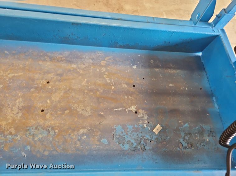 image for item OJ9817 2008 Genie GS-1930 scissor lift