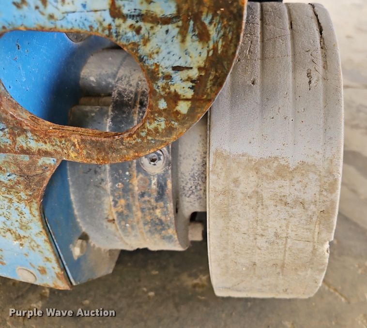 image for item OJ9819 Genie Runabout vertical lift