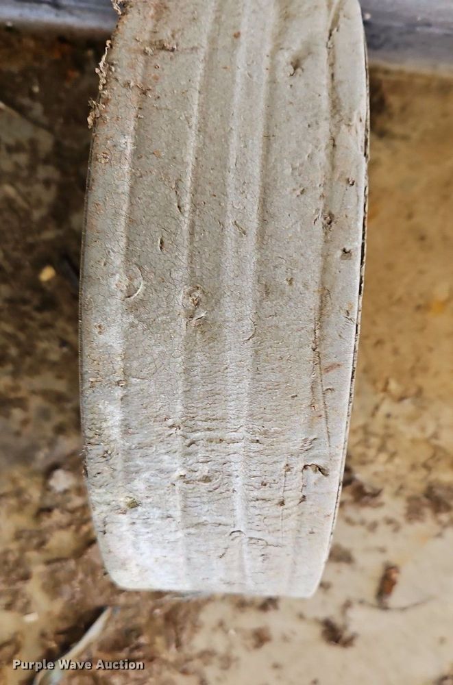 image for item OJ9819 Genie Runabout vertical lift