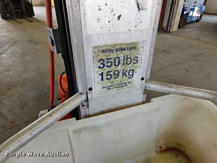 image for item OJ9820 1996 Skyjack SJPI30 vertical lift