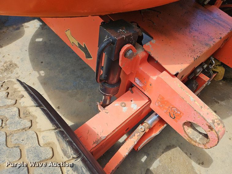 image for item OJ9821 2002 JLG  450AJ SII boom lift