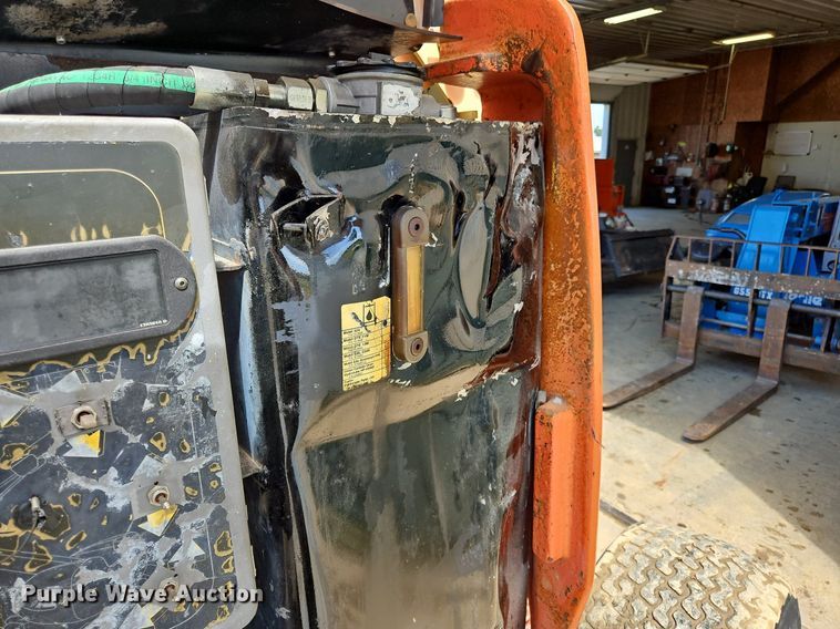 image for item OJ9821 2002 JLG  450AJ SII boom lift
