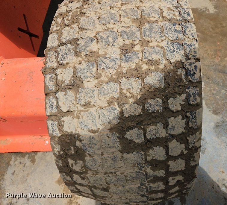 image for item OJ9821 2002 JLG  450AJ SII boom lift