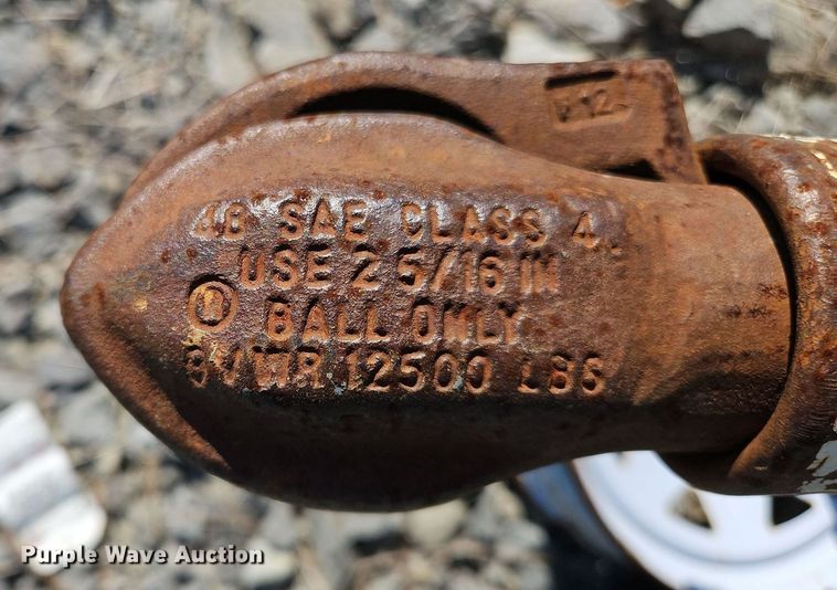 image for item OK9943 2009 Top Hat utility trailer