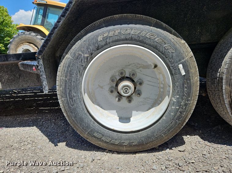 image for item OK9978 2022 Anderson  GPTI7208TC tilt deck equipment trailer