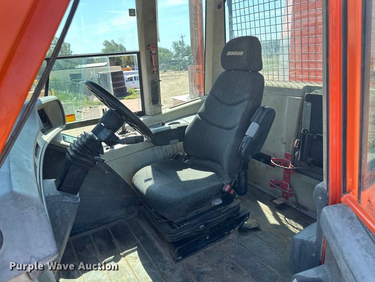 image for item OM9566 2013 Doosan DA30 haul truck