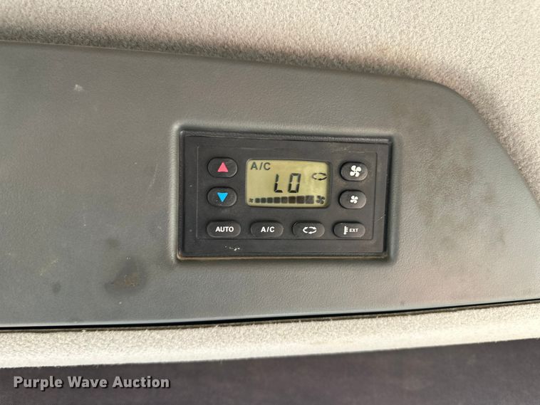 image for item OM9566 2013 Doosan DA30 haul truck