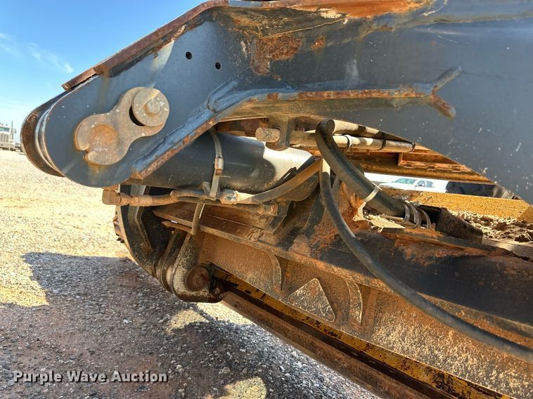 image for item OM9612 2013 John Deere 772GP motor grader