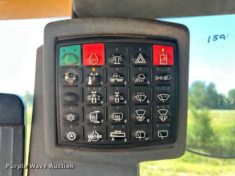 image for item OM9612 2013 John Deere 772GP motor grader