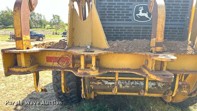 image for item OM9613 2009 John Deere 772D motor grader