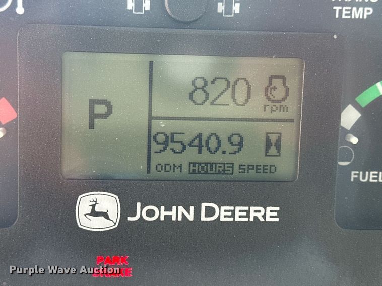 image for item OM9613 2009 John Deere 772D motor grader