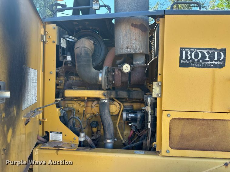 image for item OM9613 2009 John Deere 772D motor grader