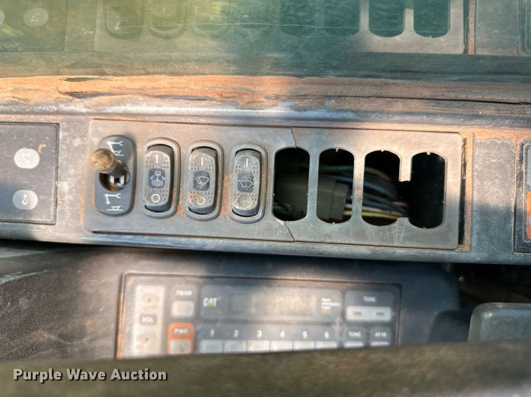 image for item OM9614 2007 Caterpillar 325D L excavator