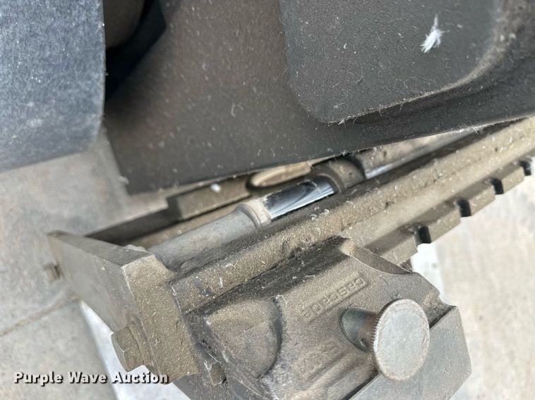 image for item OM9618 Mitsubishi FG30N-LP forklift