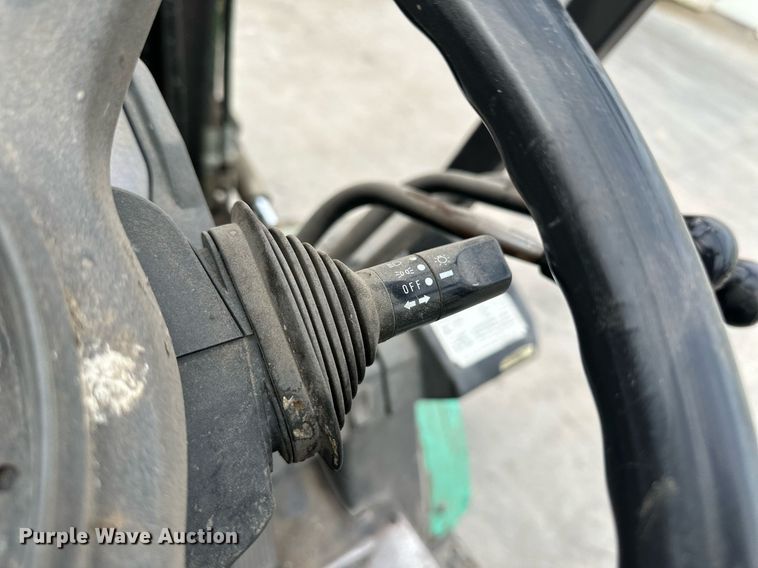 image for item OM9618 Mitsubishi FG30N-LP forklift