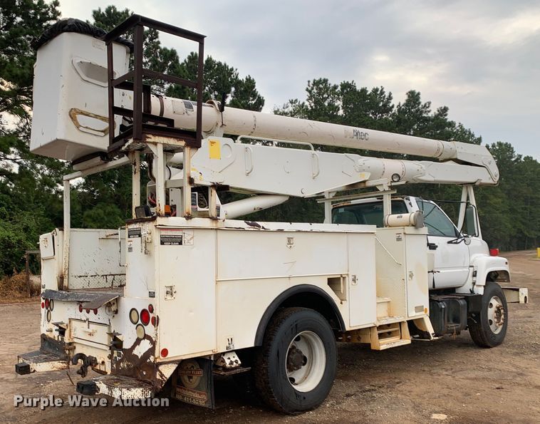 image for item DM1786 2002 Chevrolet C7500 bucket truck