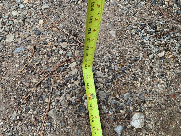 image for item DM1786 2002 Chevrolet C7500 bucket truck