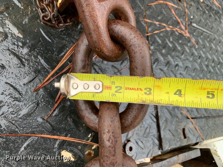 image for item DM1786 2002 Chevrolet C7500 bucket truck