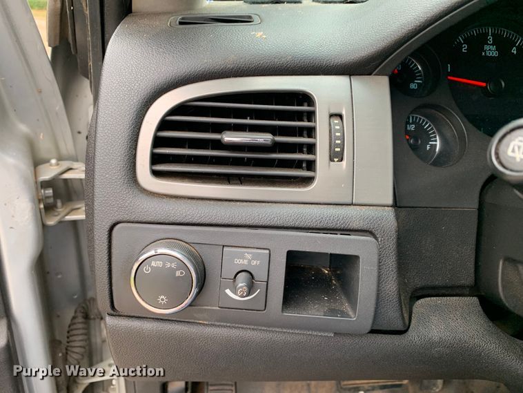 image for item DM1788 2013 Chevrolet  Tahoe Police SUV