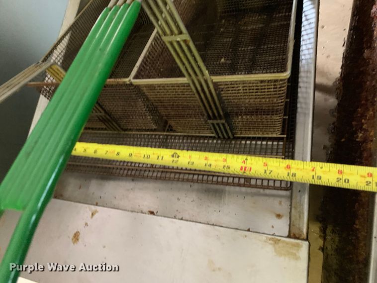 image for item DM1797 (2) fryers