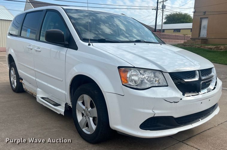 image for item DO6701 2016 Dodge Grand Caravan handicap accessible van