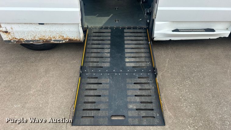 image for item DO6701 2016 Dodge Grand Caravan handicap accessible van