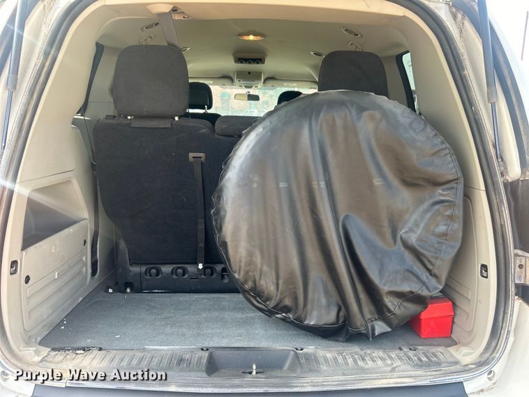 image for item DO6701 2016 Dodge Grand Caravan handicap accessible van