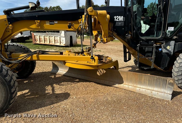 image for item DP6676 2016 Caterpillar  12M3 AWD motor grader
