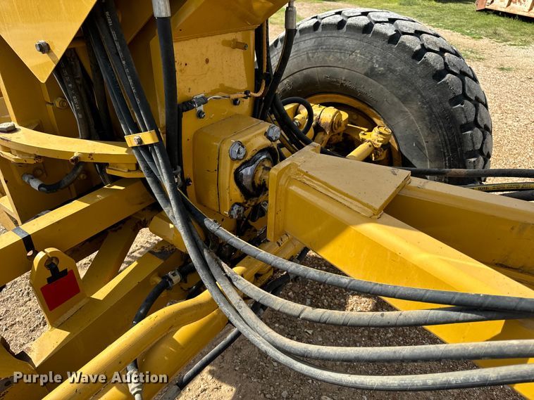 image for item DP6676 2016 Caterpillar  12M3 AWD motor grader