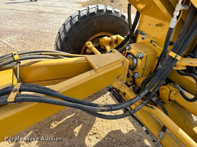 image for item DP6676 2016 Caterpillar  12M3 AWD motor grader