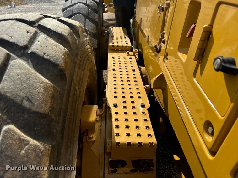 image for item DP6676 2016 Caterpillar  12M3 AWD motor grader