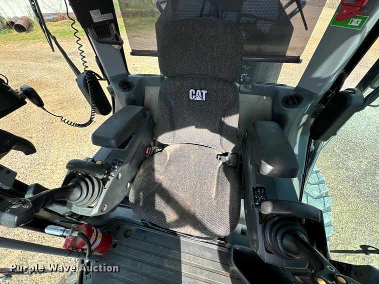 image for item DP6676 2016 Caterpillar  12M3 AWD motor grader