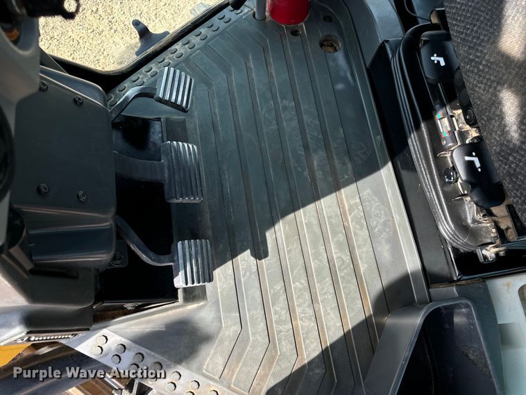 image for item DP6676 2016 Caterpillar  12M3 AWD motor grader