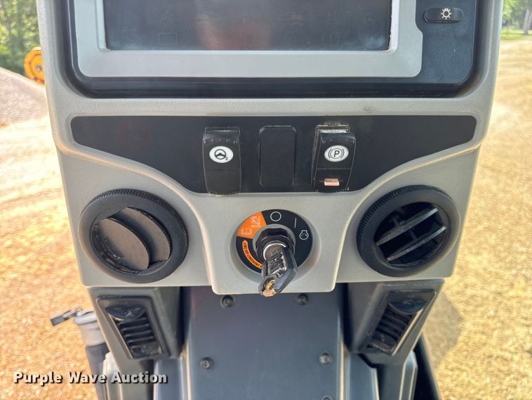 image for item DP6676 2016 Caterpillar  12M3 AWD motor grader