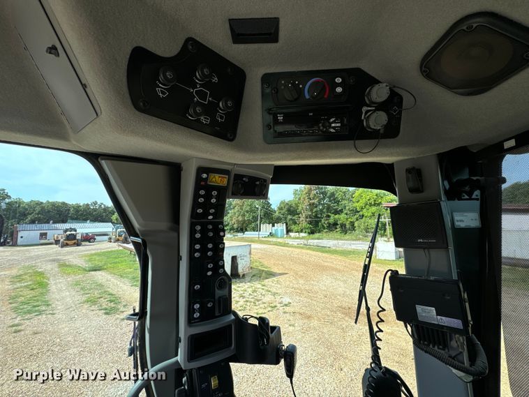 image for item DP6676 2016 Caterpillar  12M3 AWD motor grader