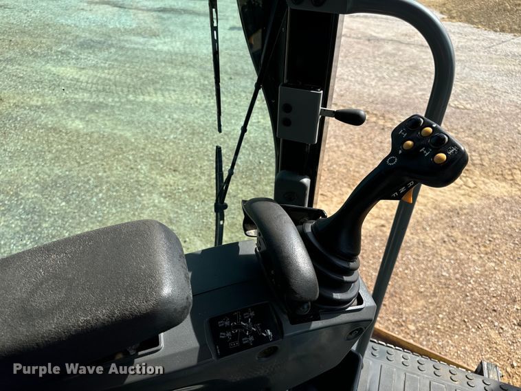 image for item DP6676 2016 Caterpillar  12M3 AWD motor grader