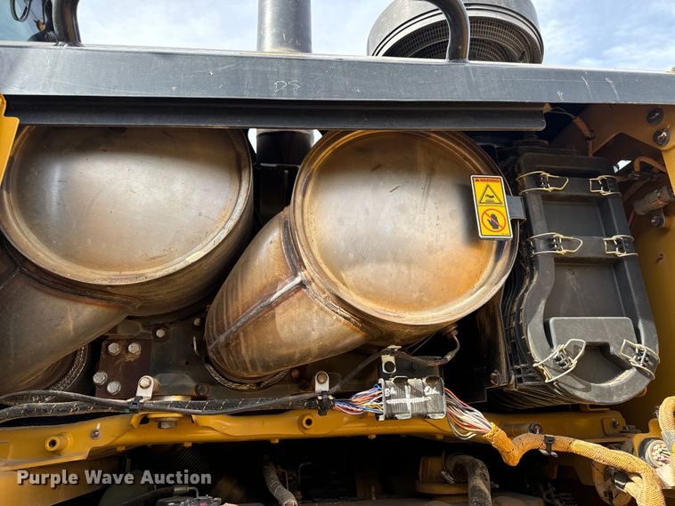 image for item DP6676 2016 Caterpillar  12M3 AWD motor grader