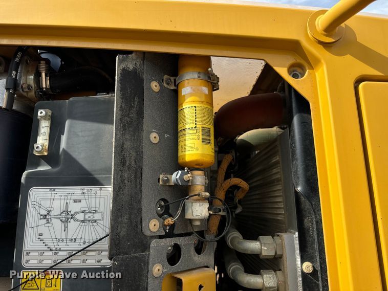 image for item DP6676 2016 Caterpillar  12M3 AWD motor grader