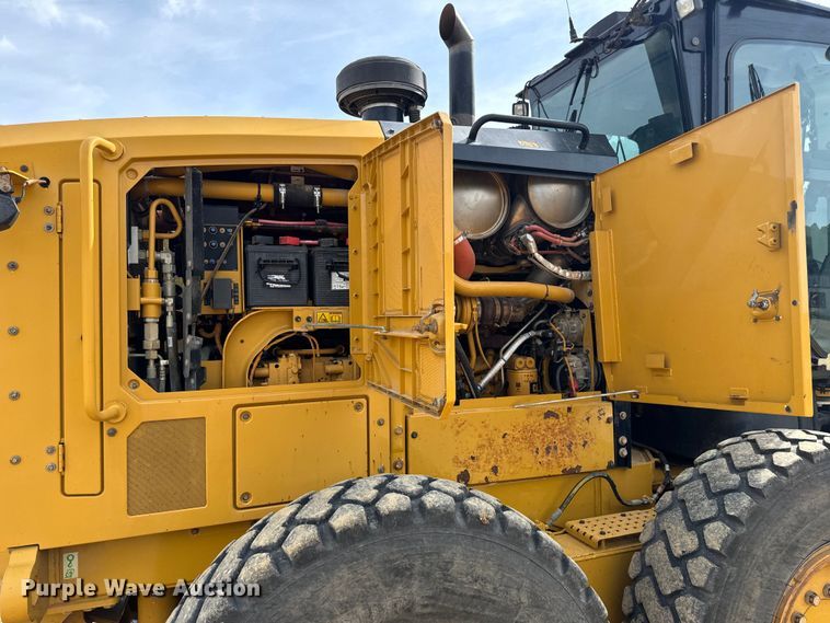 image for item DP6676 2016 Caterpillar  12M3 AWD motor grader