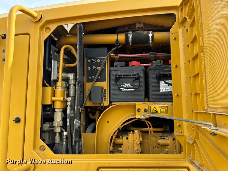 image for item DP6676 2016 Caterpillar  12M3 AWD motor grader