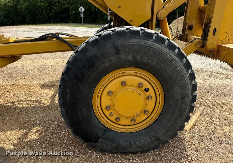 image for item DP6676 2016 Caterpillar  12M3 AWD motor grader