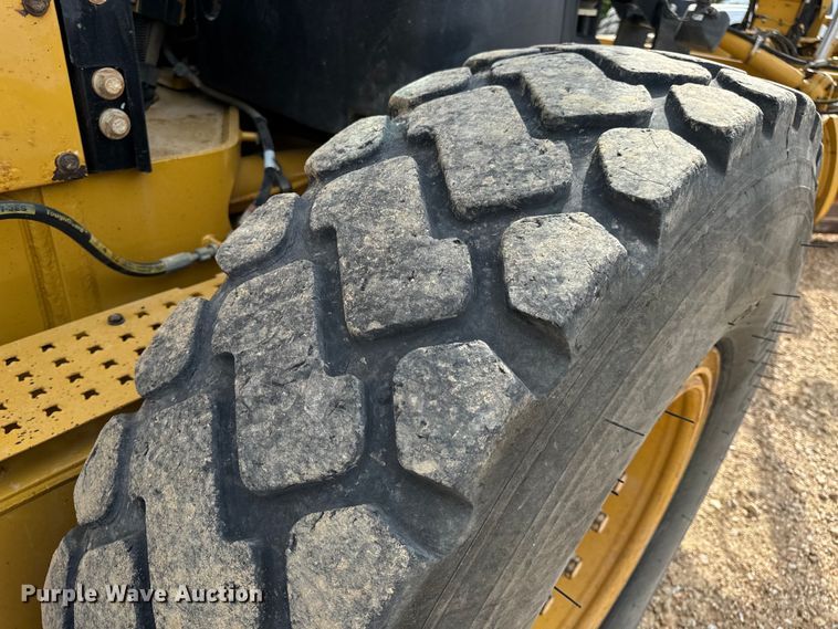 image for item DP6676 2016 Caterpillar  12M3 AWD motor grader