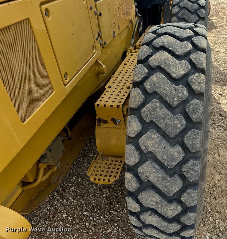 image for item DP6676 2016 Caterpillar  12M3 AWD motor grader