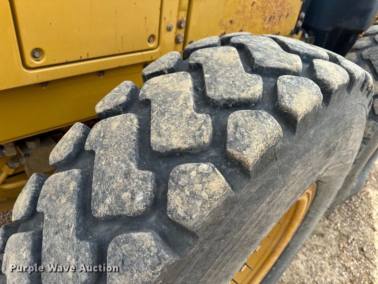 image for item DP6676 2016 Caterpillar  12M3 AWD motor grader