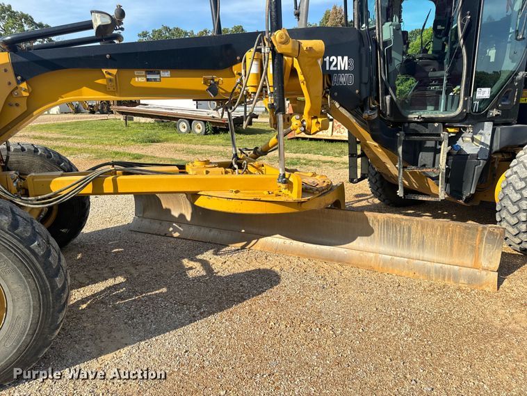 image for item DP6677 2016 Caterpillar  12M3 AWD motor grader