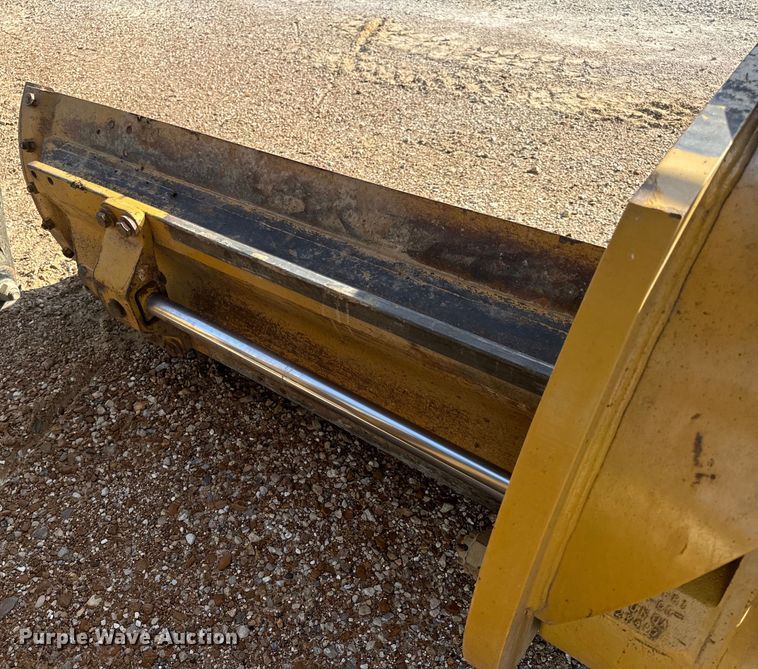 image for item DP6677 2016 Caterpillar  12M3 AWD motor grader