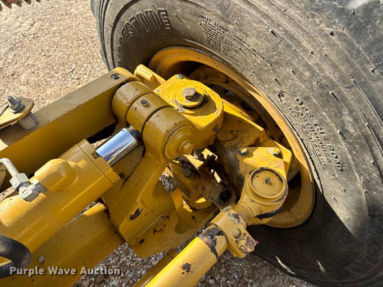 image for item DP6677 2016 Caterpillar  12M3 AWD motor grader